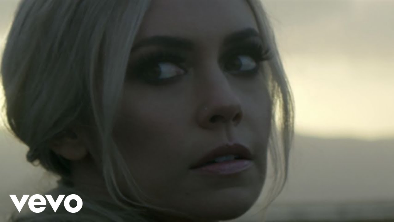 Ruelle - Carry You (featuring Fleurie) ft. Fleurie