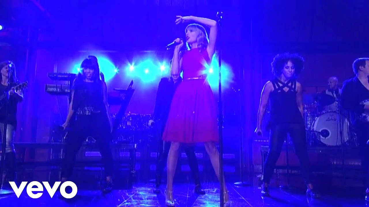 Taylor Swift - You Belong With Me (Live from New York City)