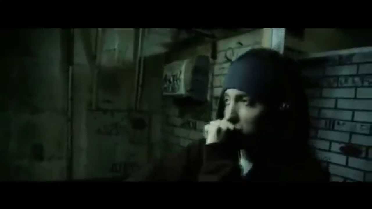 Eminem - Lose Yourself (Official Music Video)