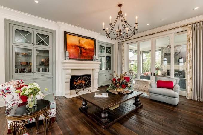 Todd Chrisley’s Mansion: Photos