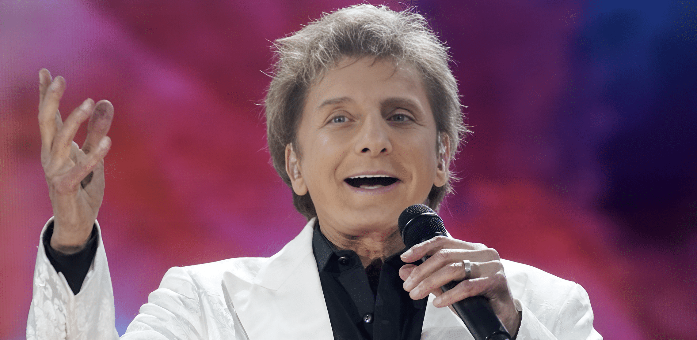 Barry_Manilow