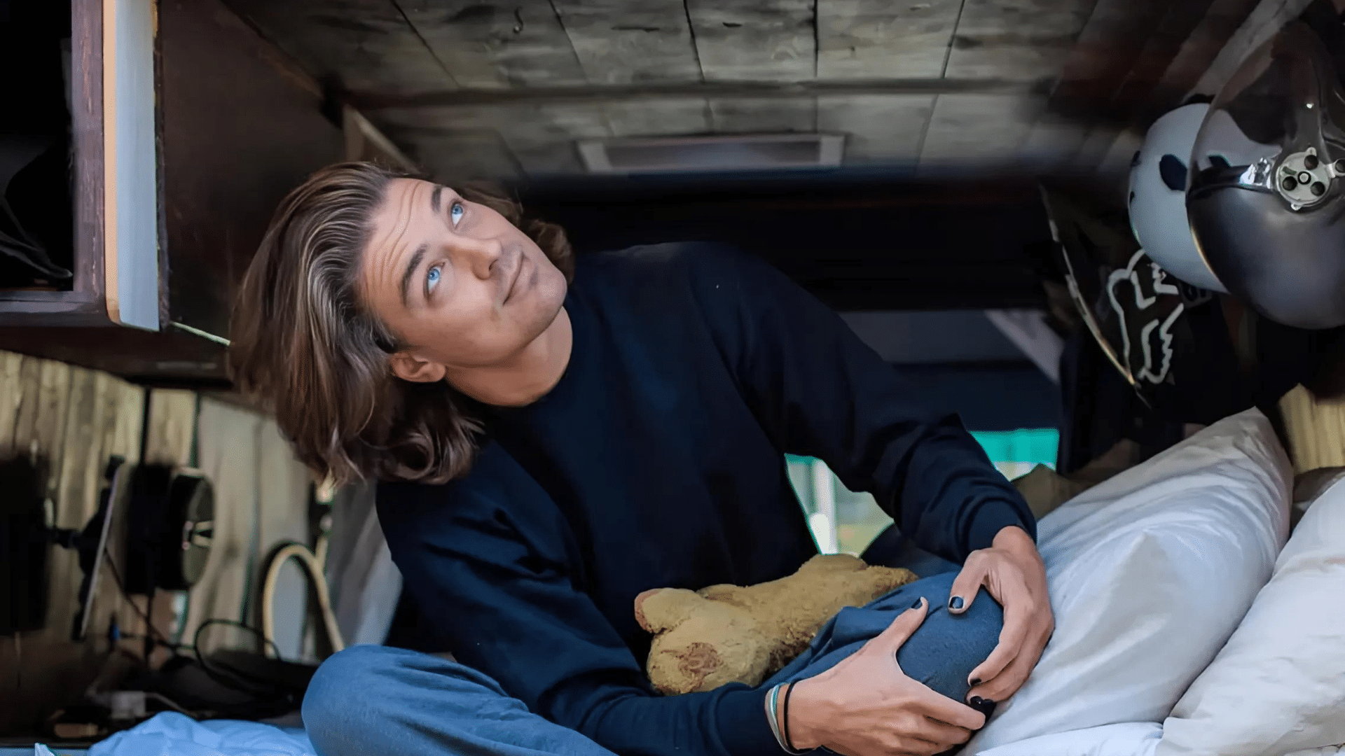 Finding_Freedom_on_the_Open_Road_Why_Van_Life_is_the_Ultimate_Escape