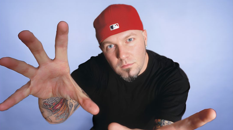 Who Is The Lead Singer Of Limp Bizkit