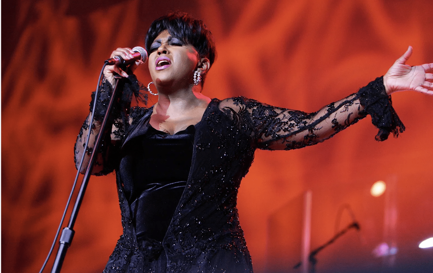 Anita_Baker