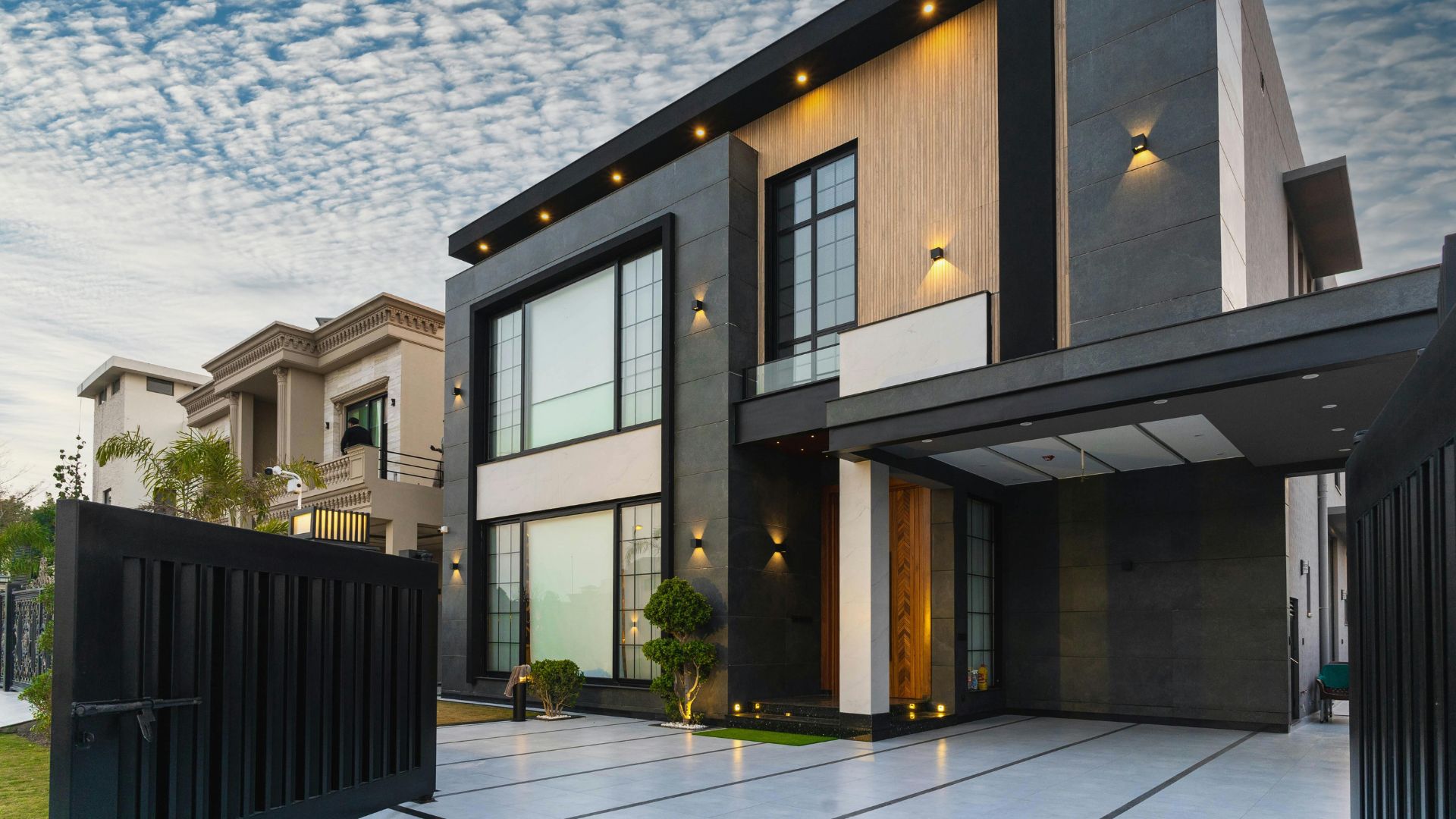 Curated visual reference: Picture Idea: How To Protect Workers And Clients In Luxury Property Projects