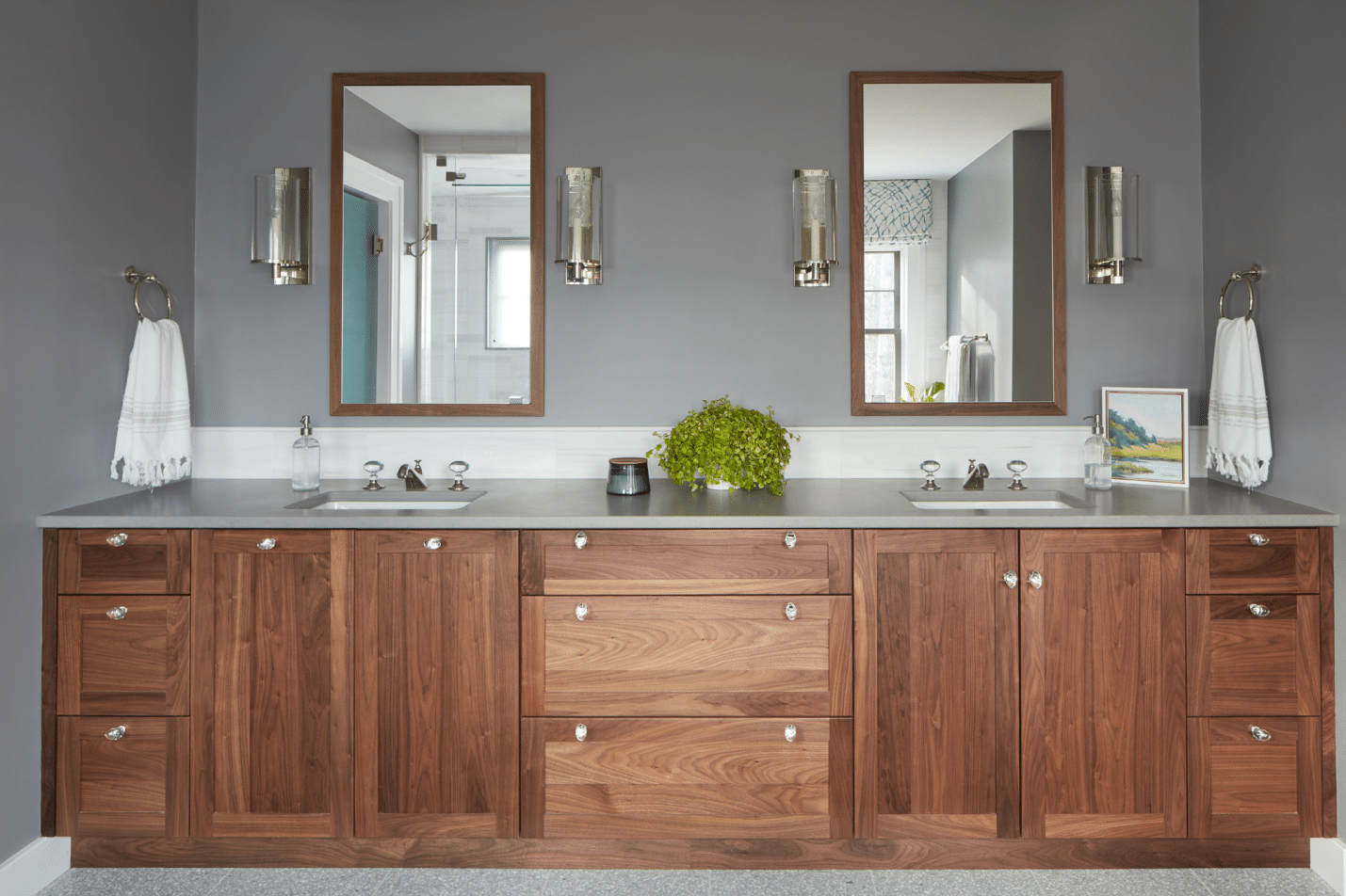 C:\Users\user\Downloads\Bathroom Vanity.jpg