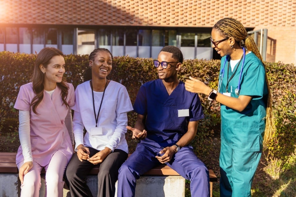 What Skills Will You Gain From a Healthcare Internship Abroad?