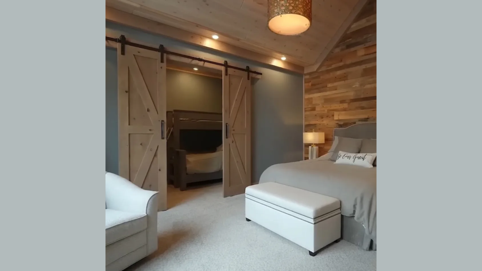 House Tour of Dave Chappelle's Yellow Springs House - GigWise