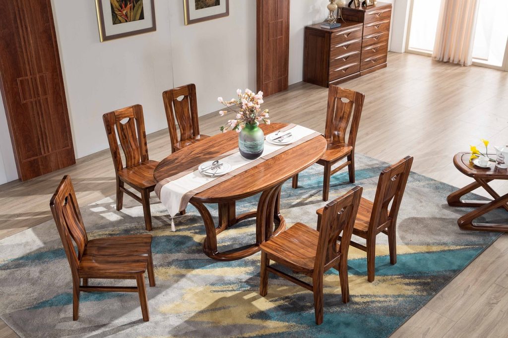 7 Creative Ways to Use and Style Your Extendable Dining Table