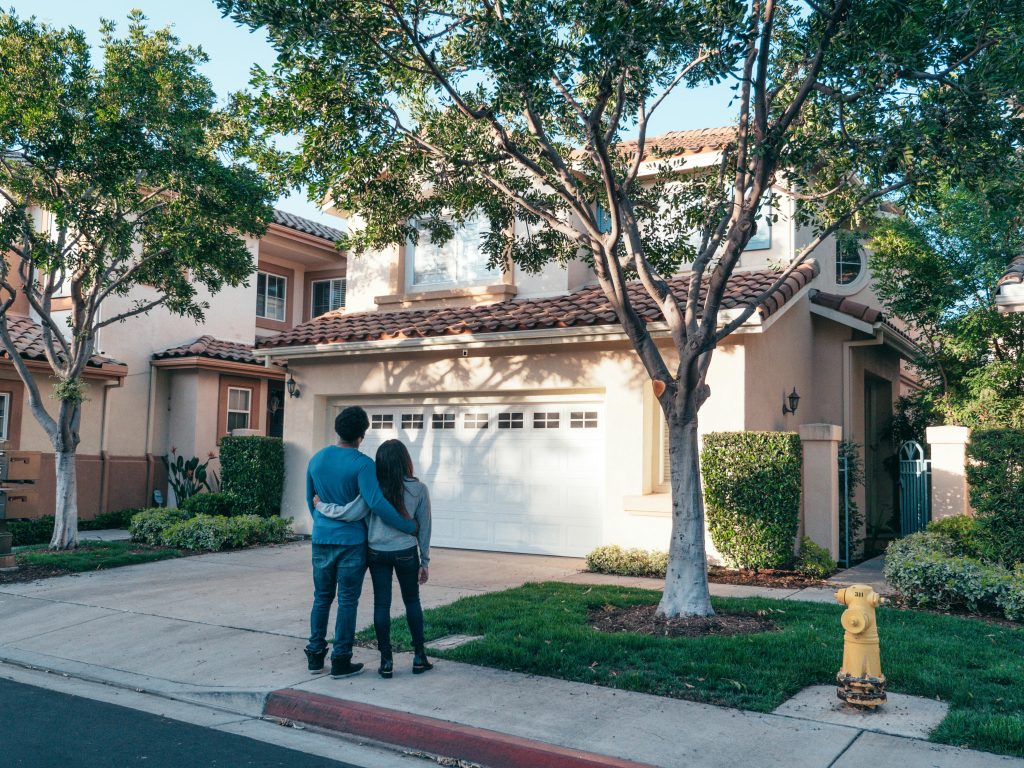 Understanding of the Procedures Involved in Installing Garage Doors