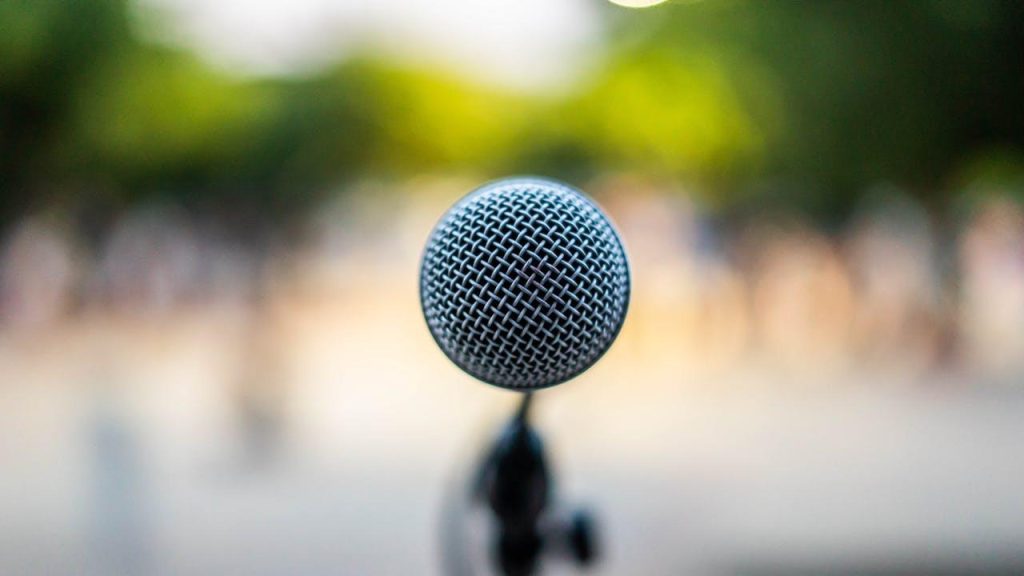 The Art of Stage Presence: Lessons from Global Singing Competitions That Apply Offstage Too