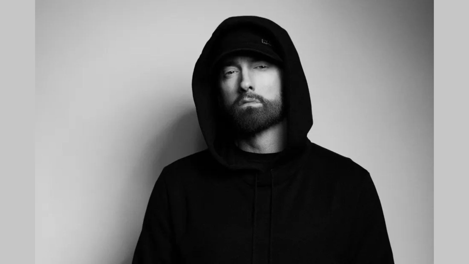 How Tall Is Eminem Really GigWise How Tall Is Eminem Really 