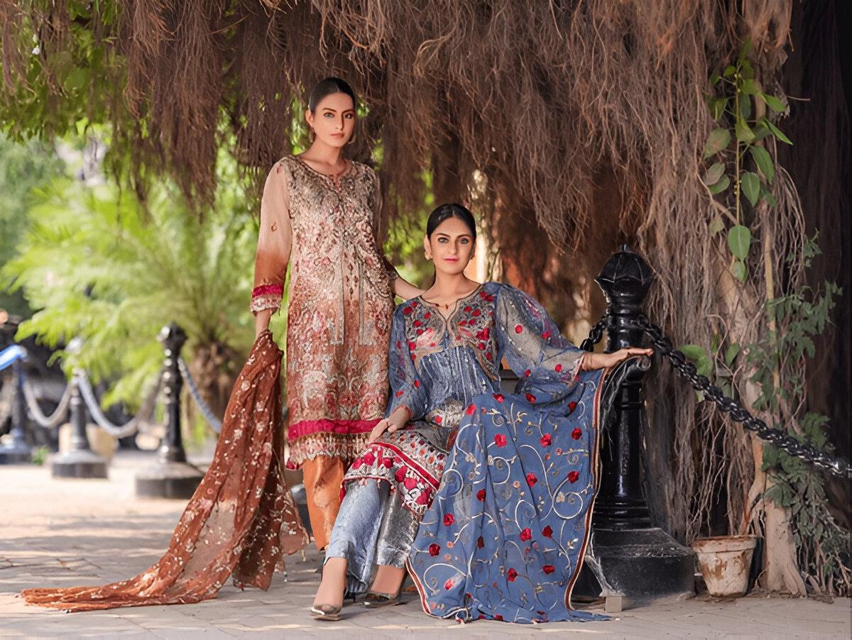 Traditional Suit Material for Each Season