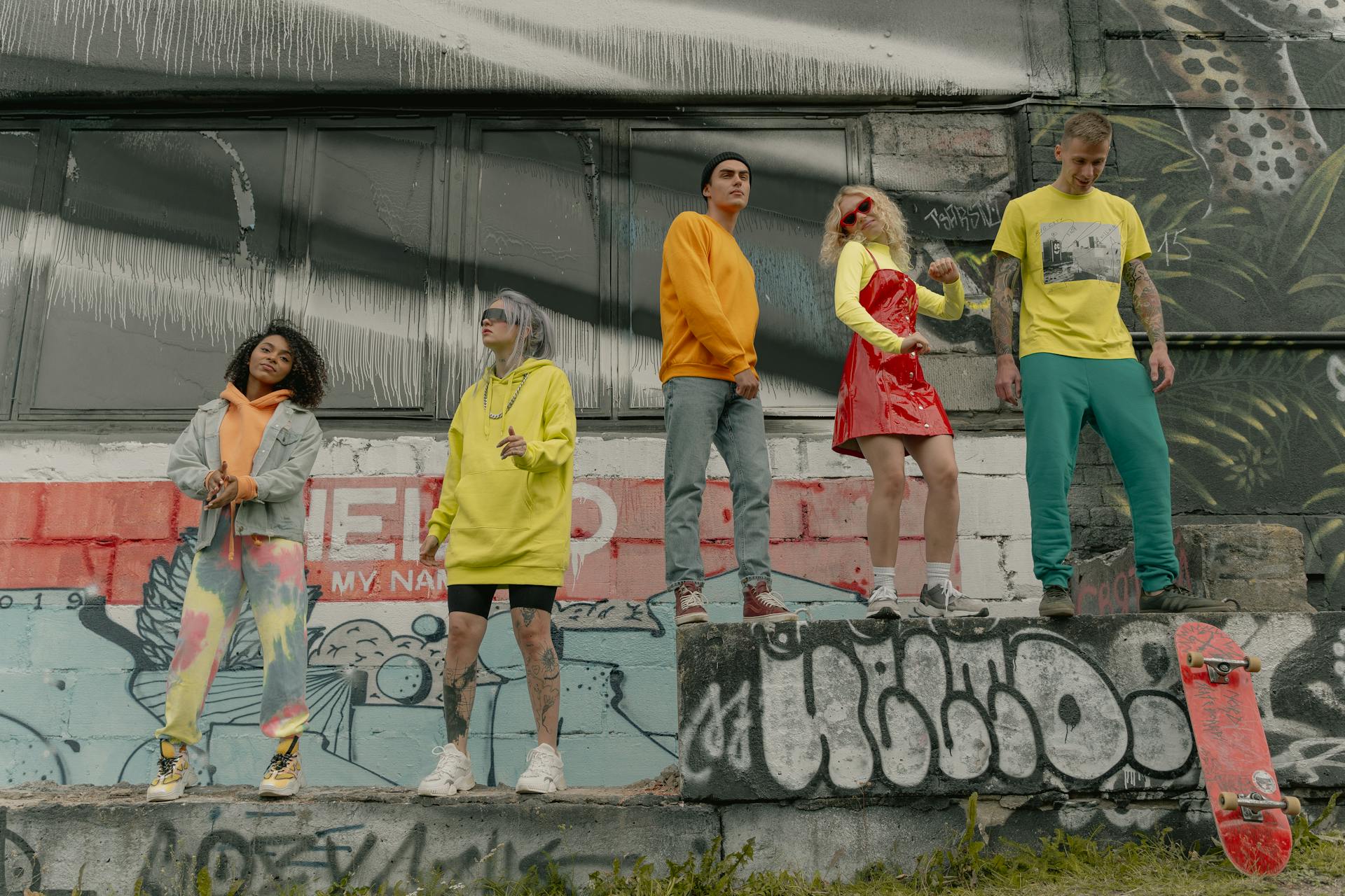 Top Reasons Designer Hoodies Are Trending in Streetwear