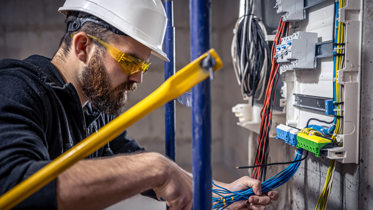 Outage Playbook: 5 Things You Can’t Lose in a Blackout
