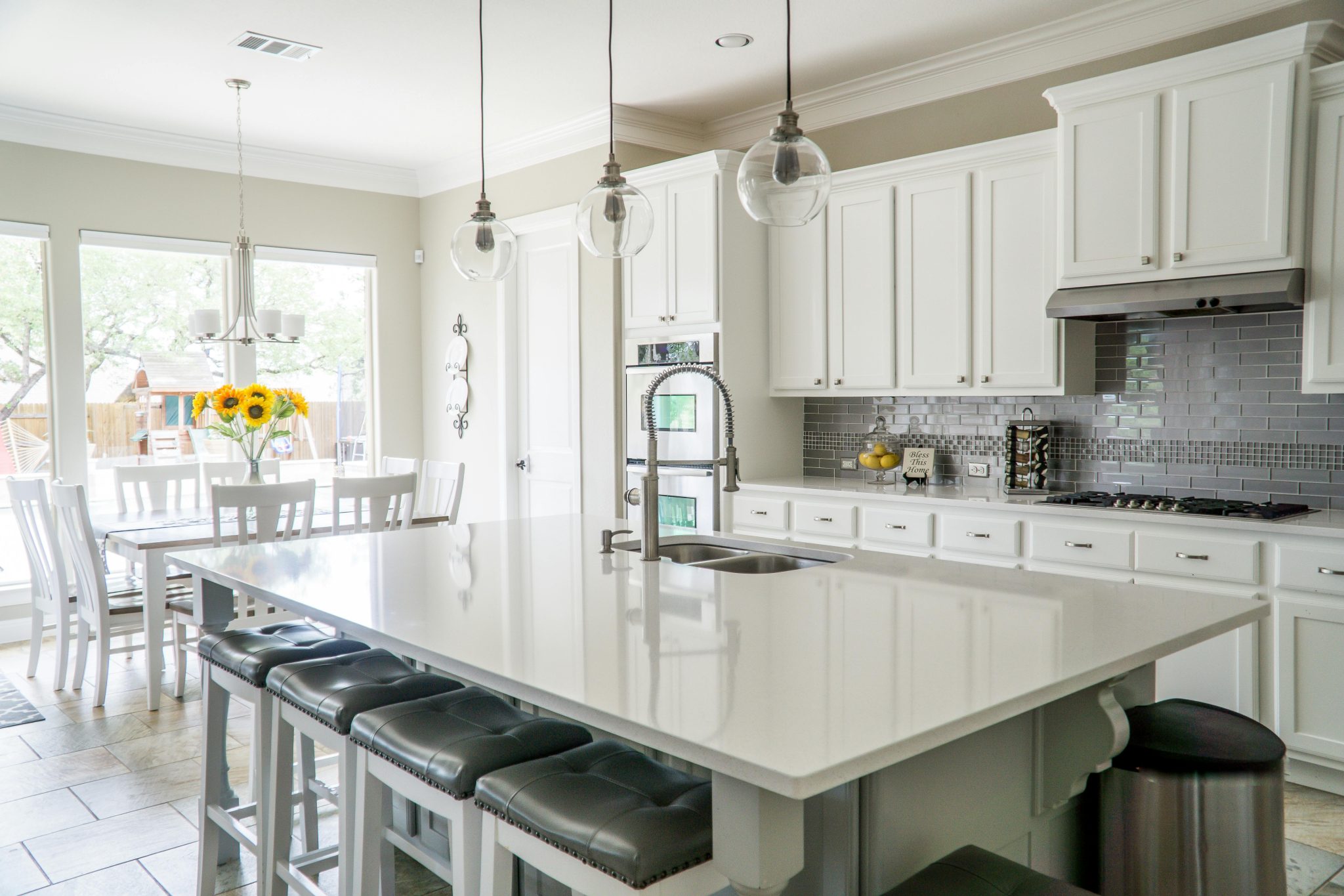 Transform Your Cooking Space Into a Modern Masterpiece - GigWise