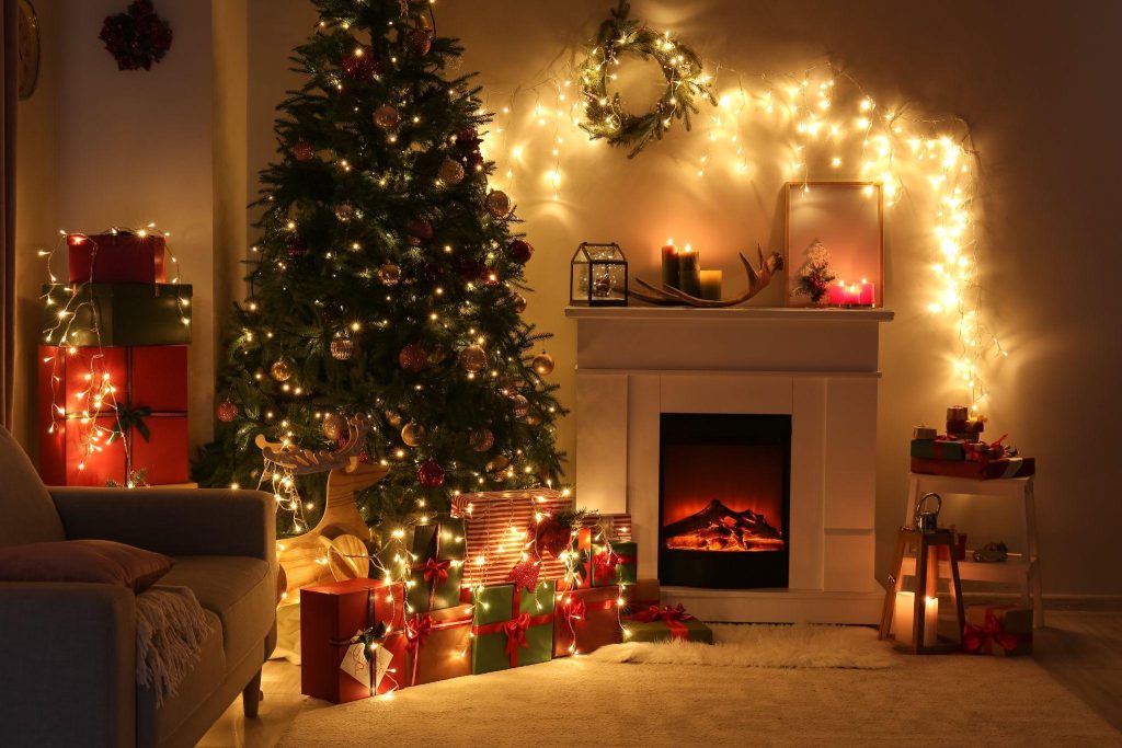 5 Ways to Make Your Living Room Feel Festive and Cozy This Holiday Season