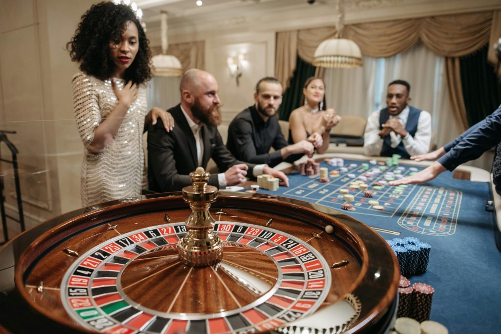 How Live Casino Games Shape Lifestyle Choices
