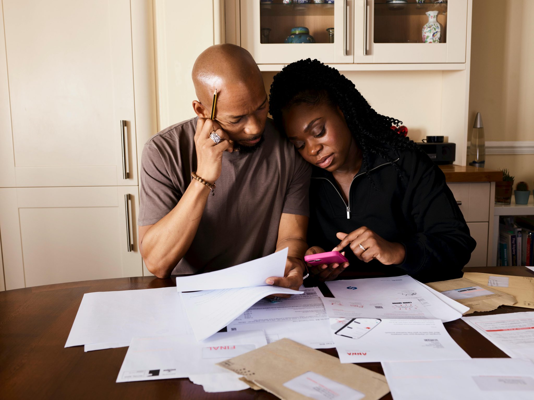 Smart Family Budgeting Hacks Every Parent Should Know - GigWise