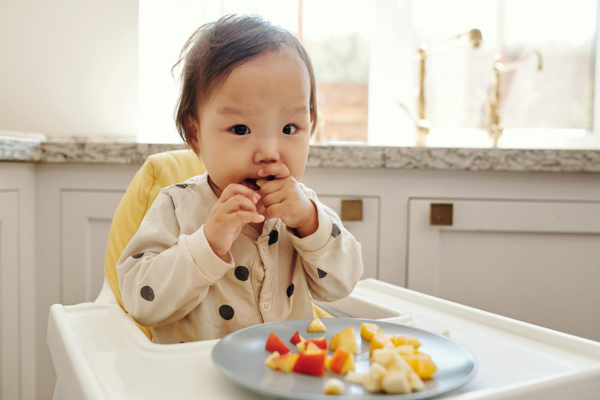 When to Start Solids and Readiness Signs