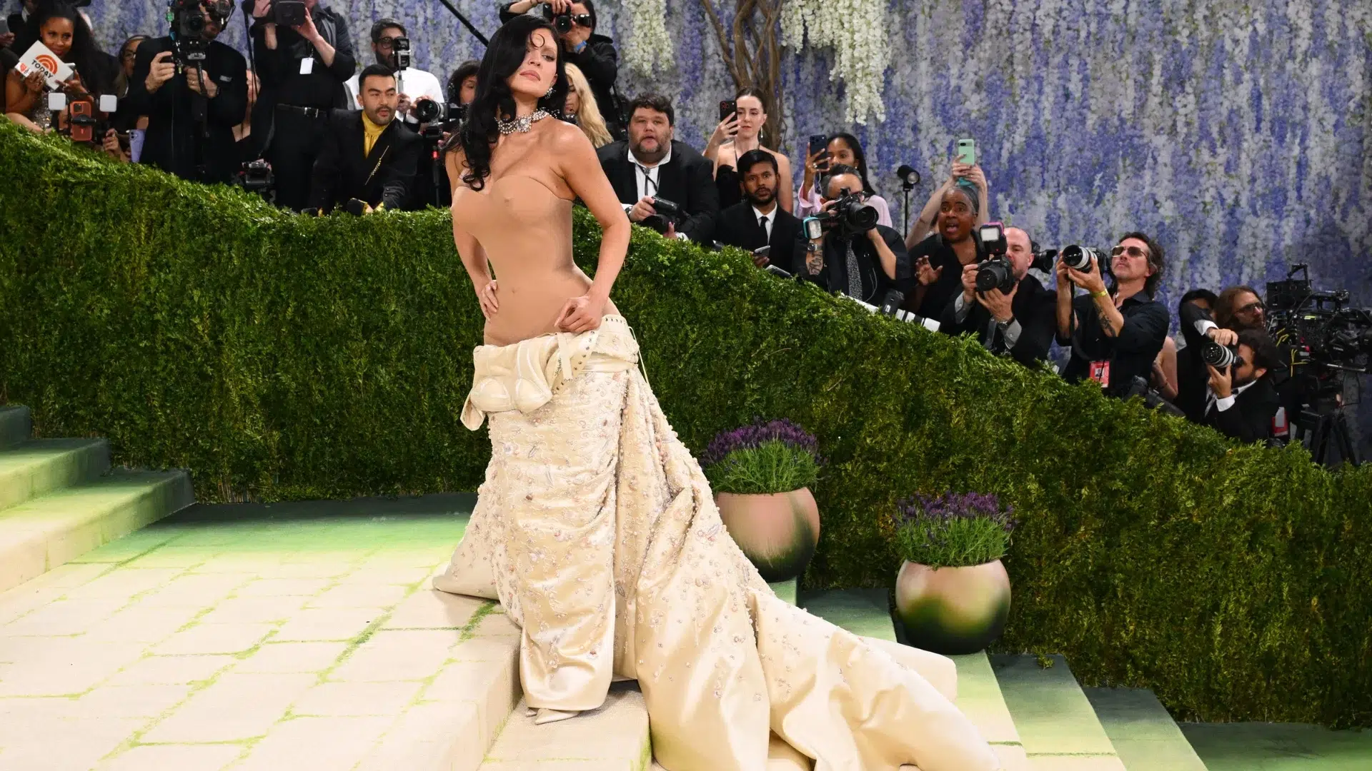 Kylie wore a custom Jean Paul Gaultier gown