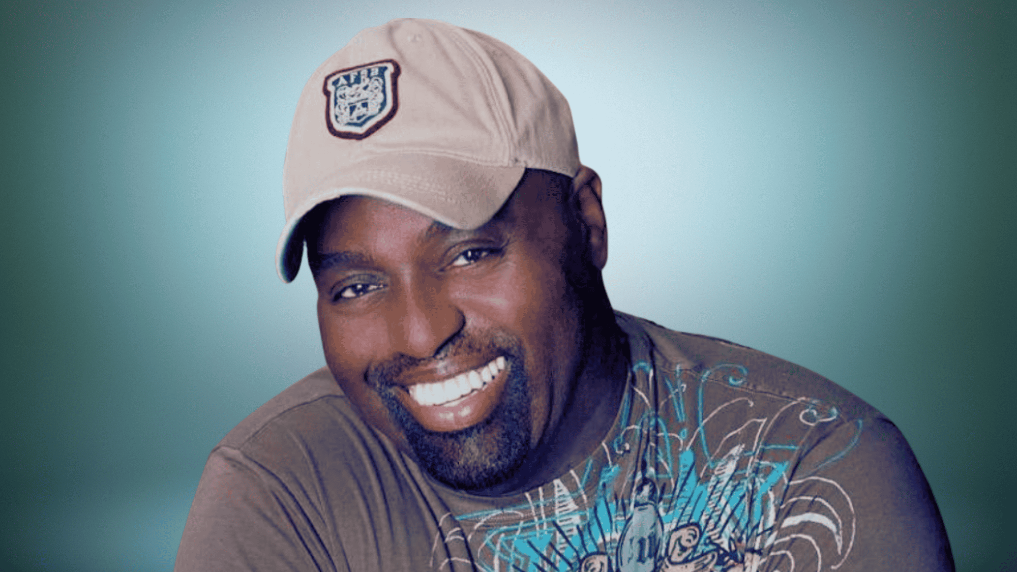 Frankie Knuckles DJing at The Warehouse in Chicago, the birthplace of house music in the 1980s.