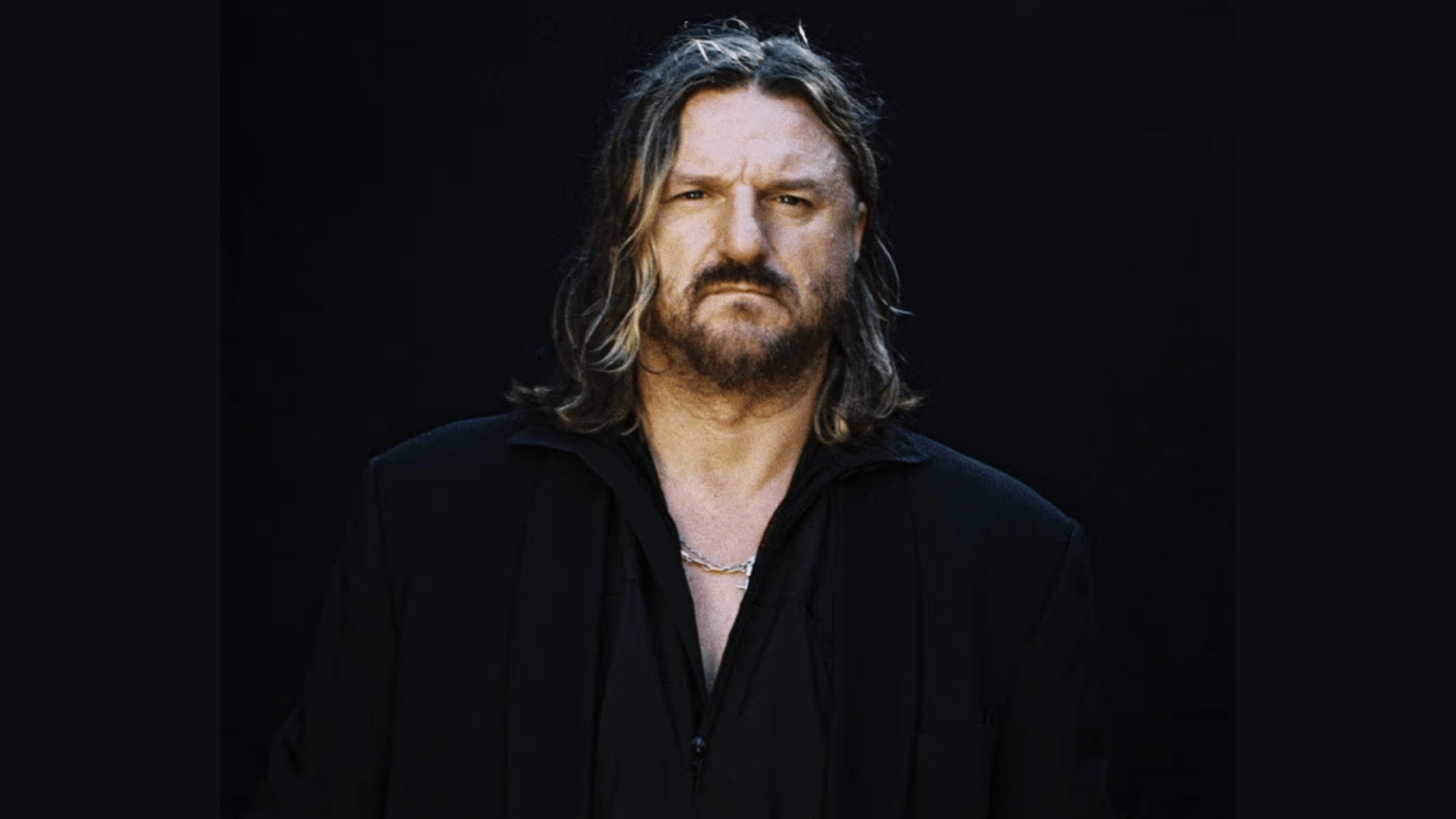 Solomun performing a deep melodic house DJ set at his legendary Pacha Ibiza residency.