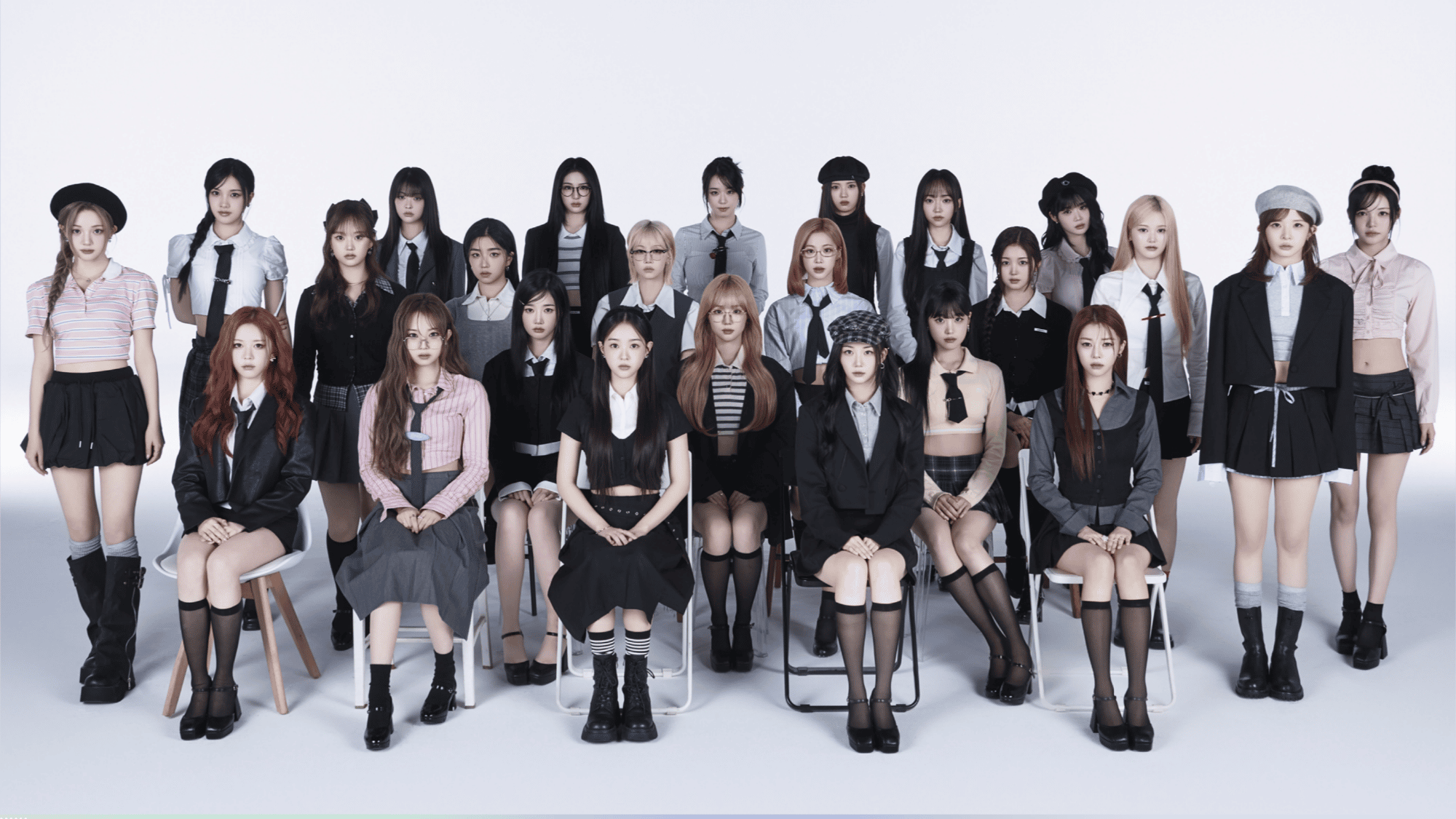 tripleS members in a large K-pop girl group lineup