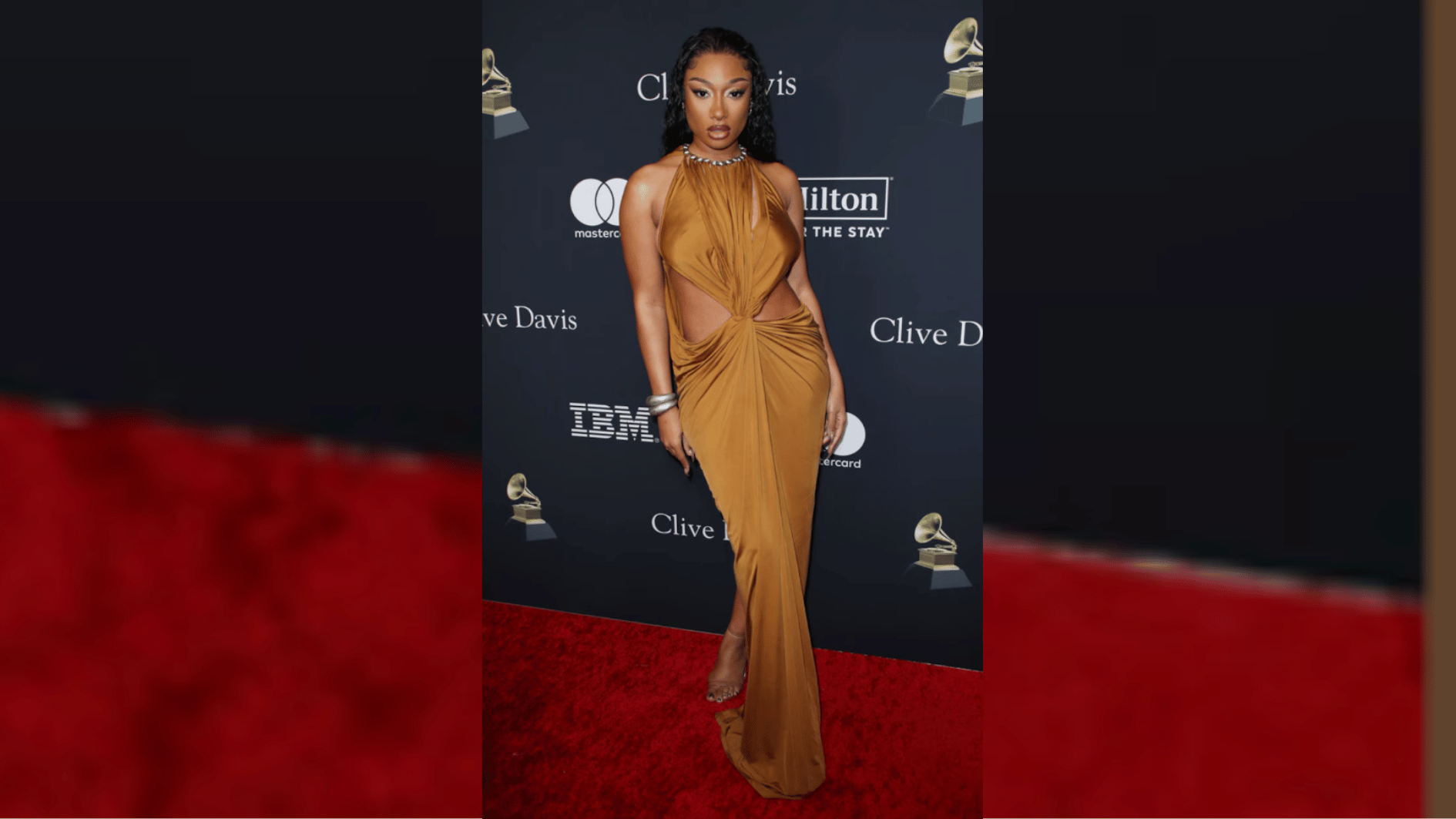 gold-dress-red-carpet-look
